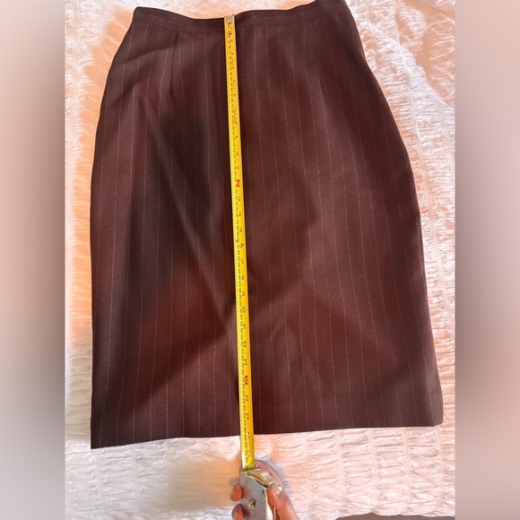 Vintage Alberto Makali Brown Pinstripe Vest and Skirt Set - Picture 12 of 13